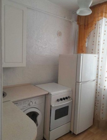 Продам 2 кімнатну квартиру в районі центрального ринку - фото 1