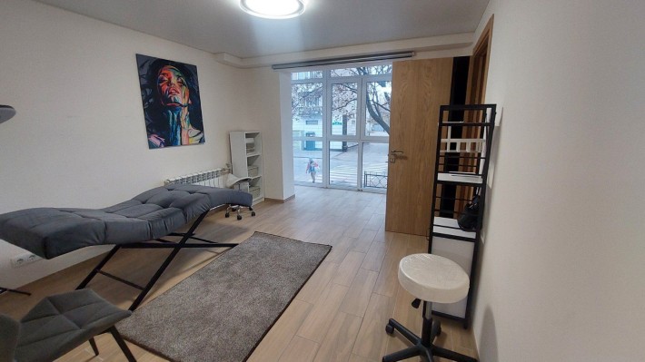 3 кімнатна квартира в Центрі міста з ремонтом[] - фото 1