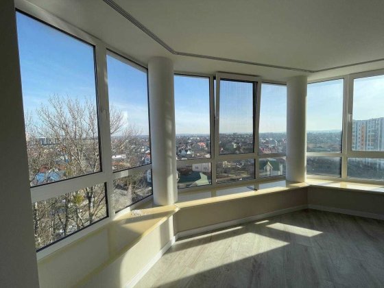 Видова 3к квартира біля річки. Ивано-Франковск