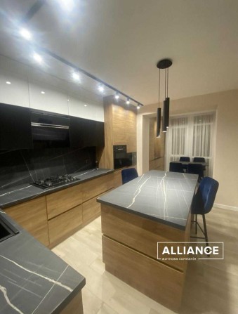 Продається. Пентхаус з дизайнерським ремонтом 108м2 - фото 1