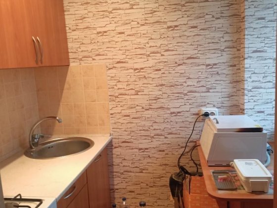 Продам гостинку з ремонтом Кременчуг