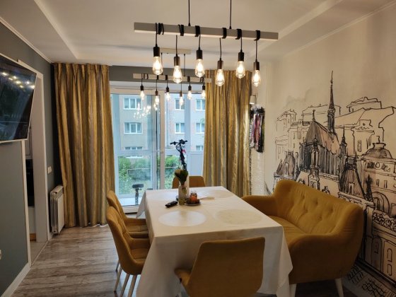 Затишна 3кімнатна квартира в центрі міста + Постанови Ивано-Франковск