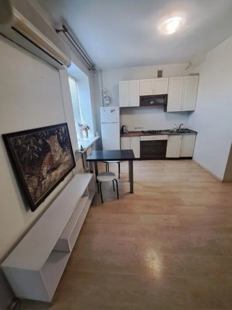 Продам 2 кімн.кв.,вул.Соборна, центр - фото 1