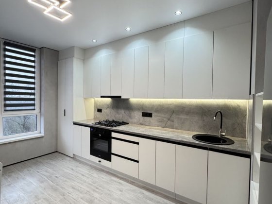 єОселя! Нова 1-к квартира з ремонтом та меблями! Буча