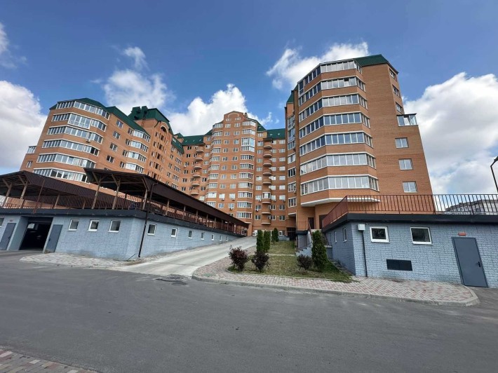 Простора та сонячна! 3-кімнатна в новому ЖК! Центр! Поряд річка Рось! - фото 1