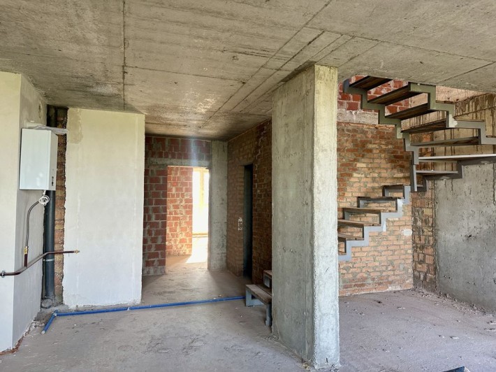 Дворівнева кв. з терасою поруч з парком Центральний Ірпінь, 2% - фото 1