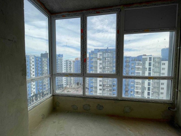 Продаж дворівневої квартири в центральній частині міста. - фото 1