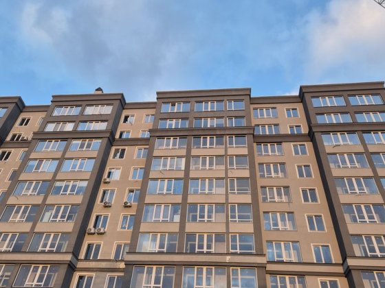 Продам двокімнатну квартиру без ремонту в Бучі Буча