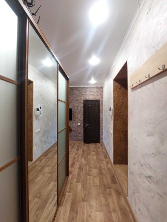 Продється двокімнатна квартира на 96 кварт. 2/4.Терміново - фото 1