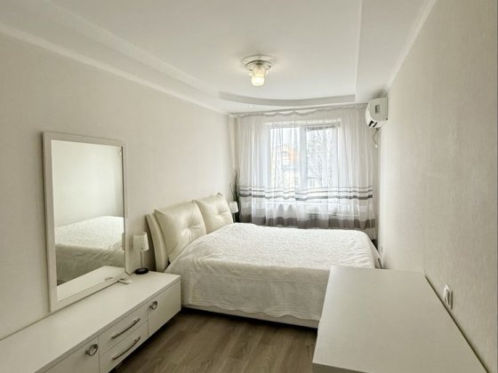 2 кімнатна квартира. Центр Кременчук