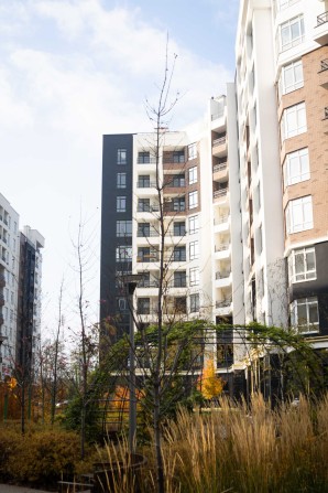 1-кімнатна квартира 39 м² з плануванням “розгорнута книжка” - фото 1