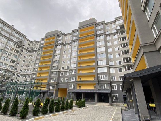 2к квартира з стяжкою та штукатуркою, державна школа біля будинку Буча