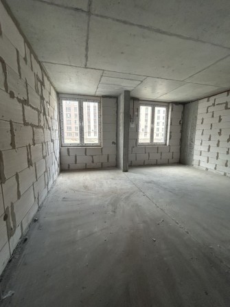 Топова ціна! Двокімнатна квартира, зданий будинок, газ! - фото 1