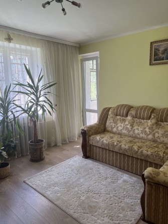 Однокімнатна квартира з ремонтом ( опалення - газ) - фото 1