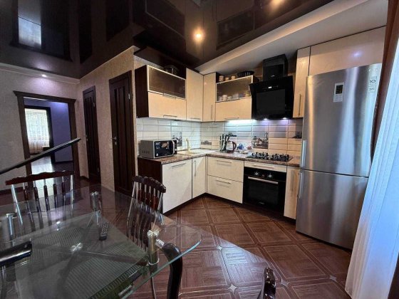 Продаж 3к квартири на 5 Зарічному Кривой Рог