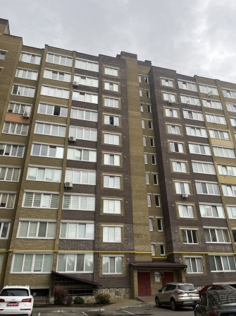 Продам три кімнатну квартиру по вул Д. Іващенка, 55й район, Порт Сіті - фото 1