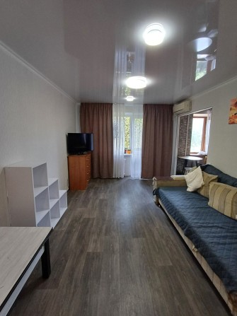 Трикімнатна.3/5 Олімп,Володимира Великого 24 - фото 1