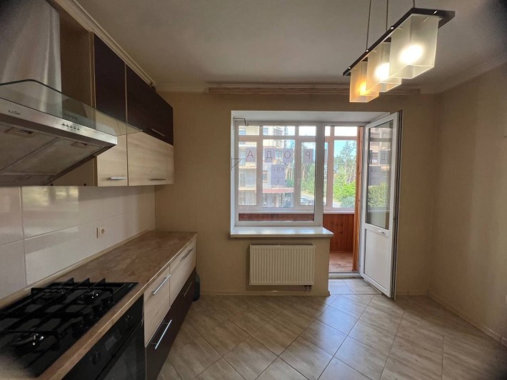 1к  62м2 з ремонтом та з ГАРАЖЕМ 20м2, Київ 12хв. - фото 1