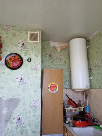 Двушка на Солнечном 14 этаж под ремонт. - фото 1