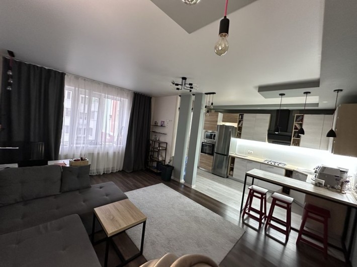 Простора квартира. Повністю автономна. Газ - фото 1