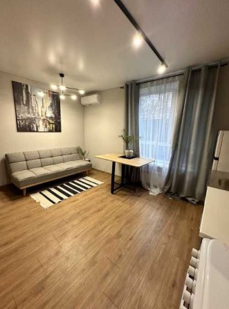 Квартира поруч Бучанського парку - фото 1