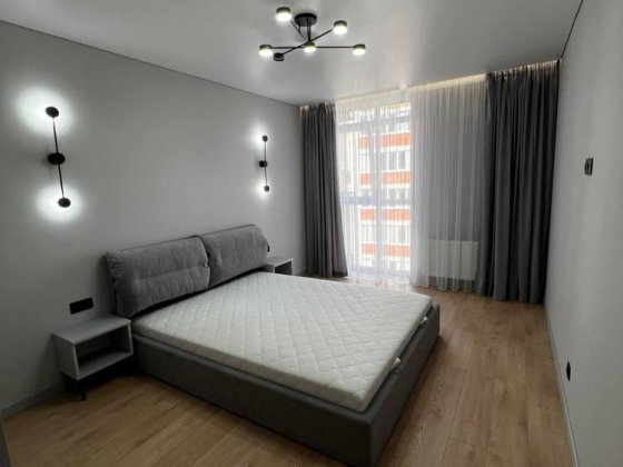 Продаж новобудови 1к квартири з ремонтом та меблями ЖК Панорама Луцк