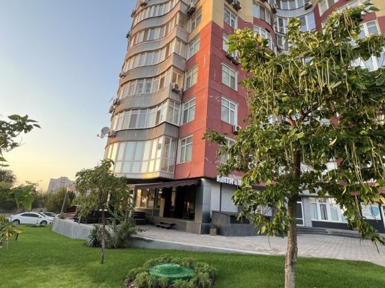 Продам квартиру в Эдельвейсе Кривий Ріг