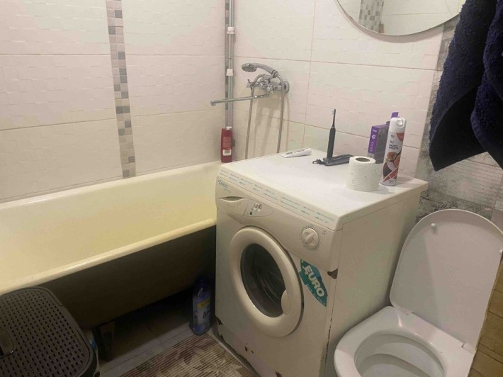 Однокімнатна на 16 лікарні (сертіфікати) - фото 1