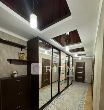 Продам 3 кімнатну квартиру - фото 1