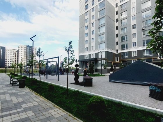 Продам однокімнатну квартиру з частковим ремонтом Буча