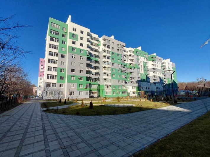 Комфортна 2-кім. квартира в зданій і заселеній новобудові! - фото 1