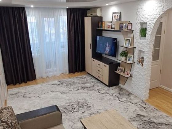 Продам 2 кімнатну квартиру Кривий Ріг