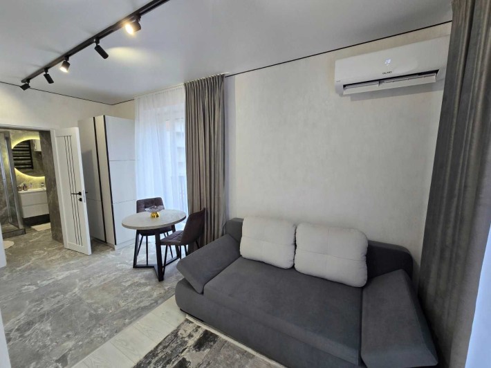 Чудова студія у сучасному жк - фото 1