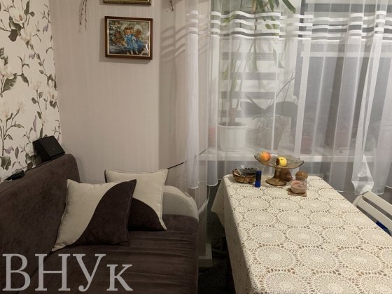 Затишна 1-кімнатна квартира з ремонтом і меблями — Рокині Луцк