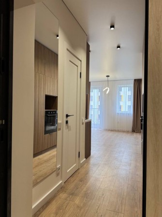 Стильна квартира-студія 28м2 в ЖК Молодість - фото 1