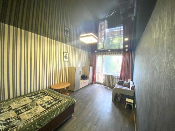 Продам 1-но кім. квартиру вул. Вадима Гурова б. 31Б ( р-н Восходу) Кривий Ріг