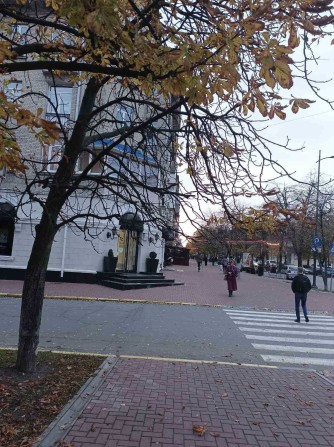 Снижение цены!Продам 3 к. сталинку на Соборной с автономным отоплением - фото 1