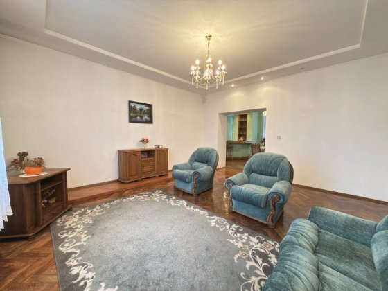 Продається 3-х кімнатна квартира великої площі  в Польському люксі Ивано-Франковск