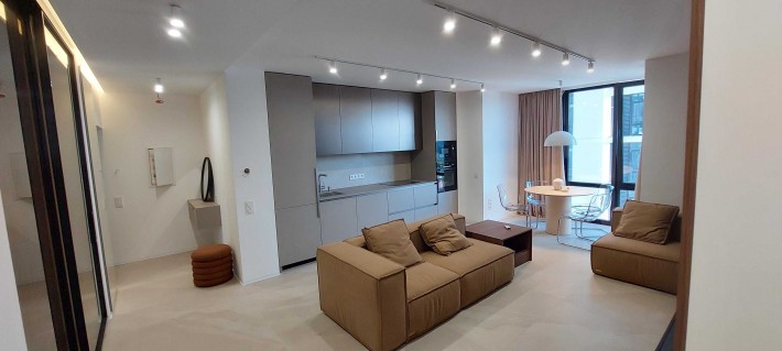 Продаж 3хк.кв -студіо в Ж/К Manhatten, з дизайнерським євроремонтом. - фото 1
