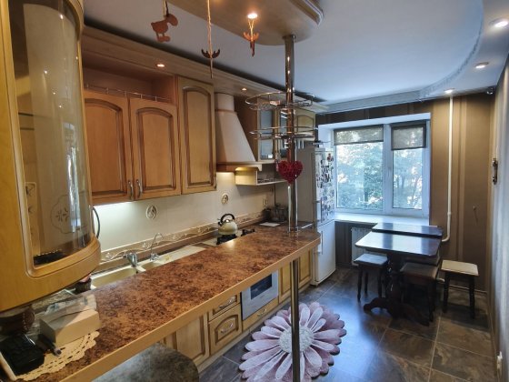 `3х кімн. квартира, Центр, 67м.кв., ремонт, меблі Кременчуг