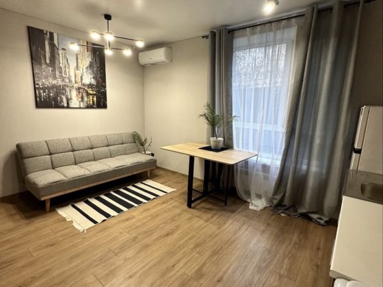 Продається вигідно квартира в пригороді Києва , поряд Бучанський парк. Буча