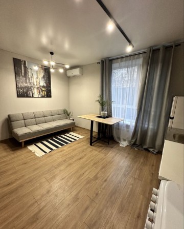 Продається вигідно квартира в пригороді Києва , поряд Бучанський парк. - фото 1