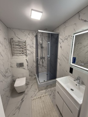 Євротрійка з сучасним ремонтом на пр.Волі - фото 1