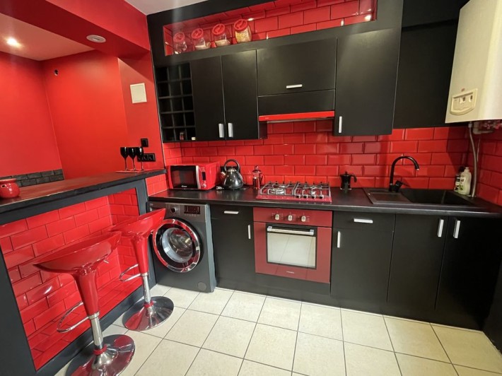 Продаж 1 кім.квартири з ремонтом,можна під постанови та держ.програми - фото 1