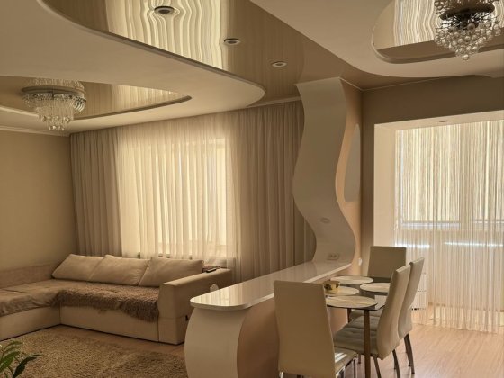 Однокімнатна квартира біля «Срібних Лелек» Луцк