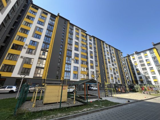 Продається двостороння 3 кім. Р-н. Пасічна. ПОСТАНОВИ. Ивано-Франковск