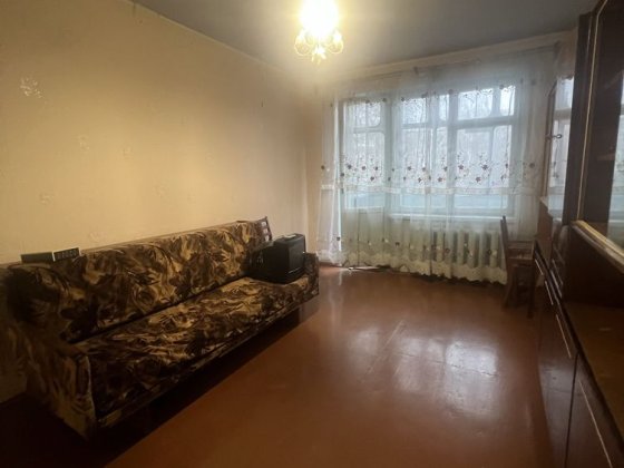 Продам 2х кімн квартиру  вул. Володимира Великого Кременчук