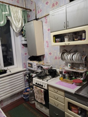 Продам 2ком квартиру.Сталинка. - фото 1