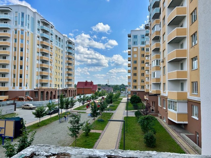 Трикімнатна квартира з документами в Бучі. - фото 1