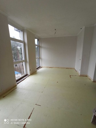 Продаж квартира поруч з ЖК РІЧ ТАУН м.Буча. з незавершеним ремонтом - фото 1